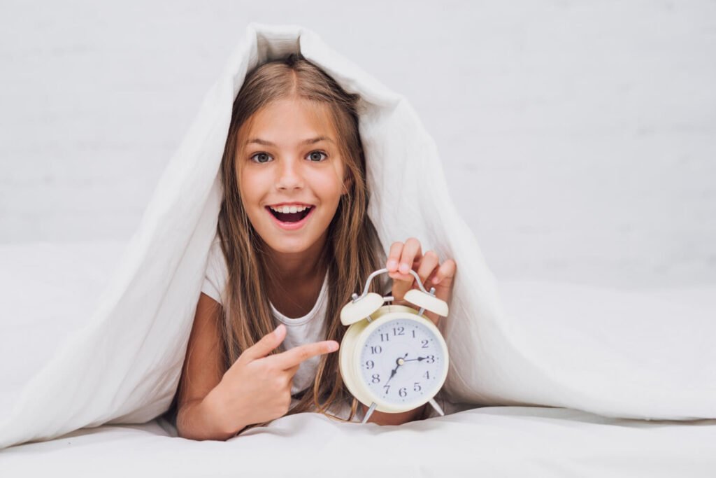 Réveil enfant: quelle heure est idéale pour les faire lever?